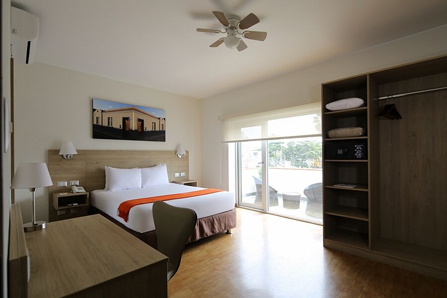 Casa Andina Standard Miraflores San Antonio Лима Екстериор снимка