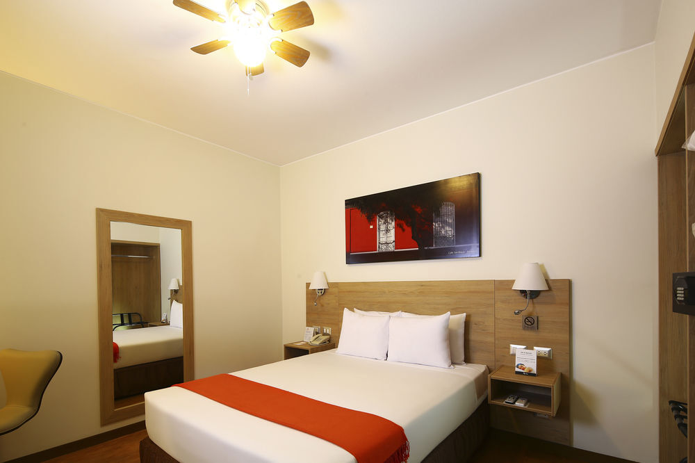 Casa Andina Standard Miraflores San Antonio Лима Екстериор снимка